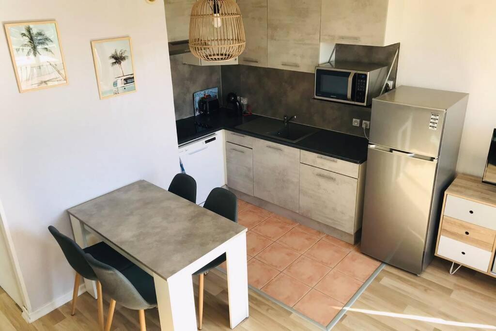 Residence Port Soleil Duplex T3 46 M2 Climatise Gruissan Exteriör bild